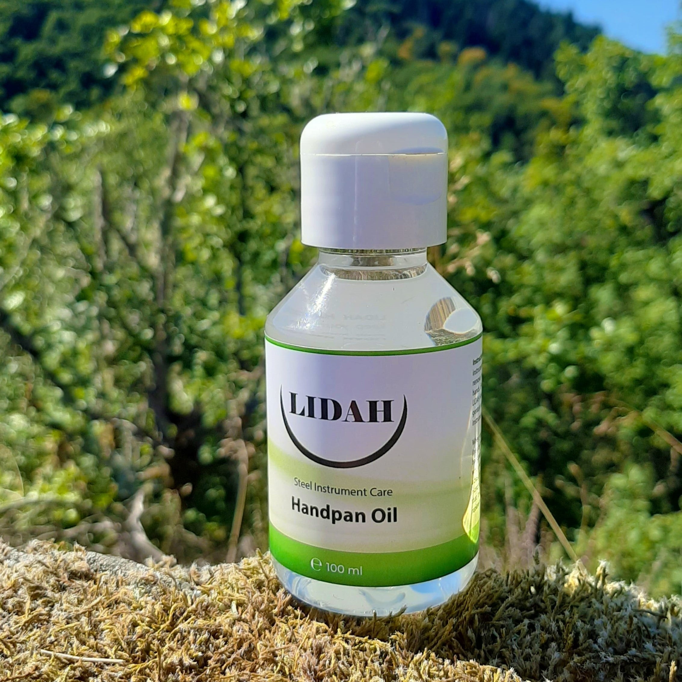 LIDAH Handpan oil out in Nature